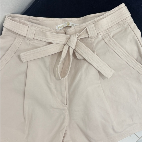 Marie Oliver High Waist Cream Shorts - Picture 4 of 6